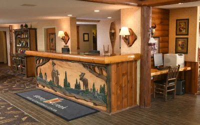 Photo 3 - Cedar Creek Hotel Wausau - Rothschild