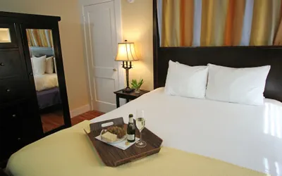 Photo 4 - The Kennebunk Inn