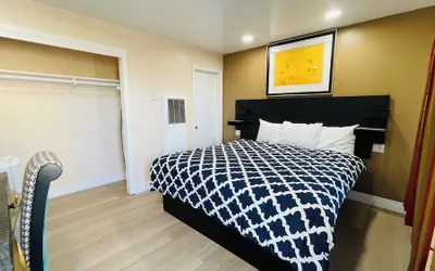 Photo 4 - Ocean Inn