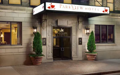 Photo 2 - The Parkview Hotel