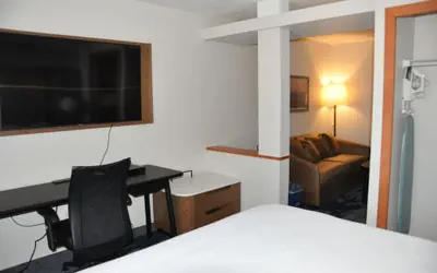 Photo 2 - Fairfield Inn & Suites by Marriott Ukiah - Mendocino County