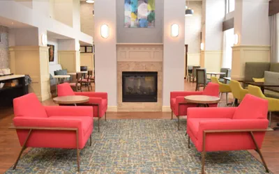 Photo 4 - Hampton Inn & Suites Albany Airport