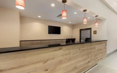 Photo 3 - Country Inn & Suites by Radisson, Elk Grove Village/Itasca
