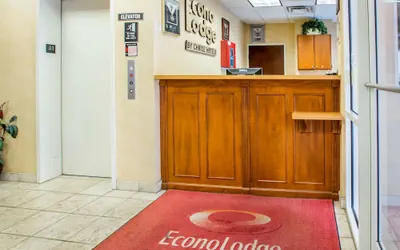 Photo 4 - Econo Lodge Valdosta Mall Area
