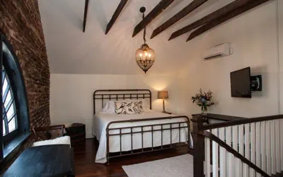 Photo 3 - Dinsmore Boutique Inn