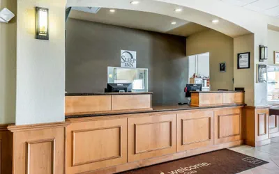 Photo 4 - Sleep Inn and Suites - Ocala / Belleview