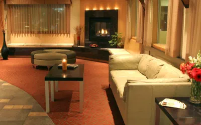 Photo 3 - Best Western Snowcap Lodge