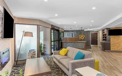 Photo 3 - Best Western West Lebanon-Hanover Hotel