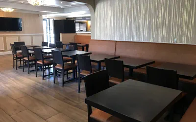 Photo 5 - Lemon Tree Hotel & Suites Anaheim