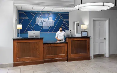 Holiday Inn Express St. Louis West - O'Fallon by IHG
