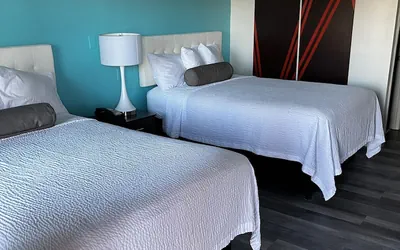 Photo 4 - Howard Johnson by Wyndham Hartford South – Rocky Hill