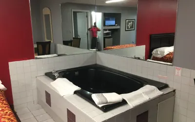 Photo 4 - Haven Inn and Suites