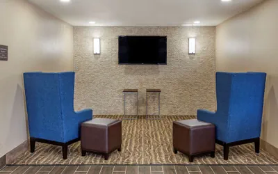 Photo 3 - Comfort Inn & Suites Spring Lake - Fayetteville near Fort Bragg