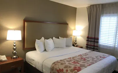 Photo 5 - Hawthorn Suites by Wyndham Victorville