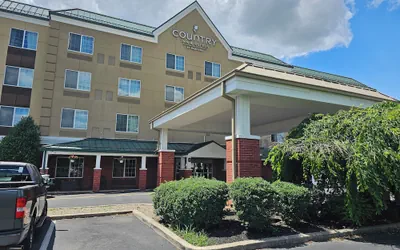 Photo 2 - Country Inn & Suites by Radisson, Hagerstown, MD