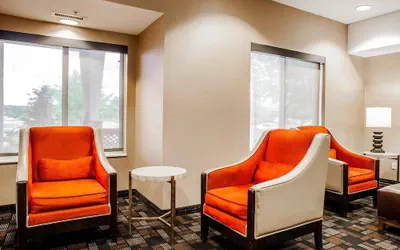Photo 4 - Comfort Suites Independence - Kansas City
