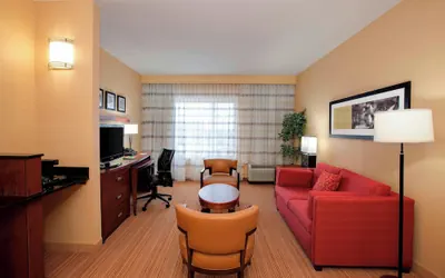 Photo 5 - Courtyard by Marriott Chicago Schaumburg/Woodfield Mall