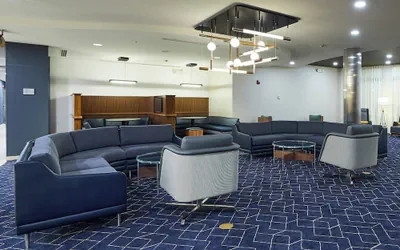 Photo 2 - Courtyard by Marriott Medford Airport