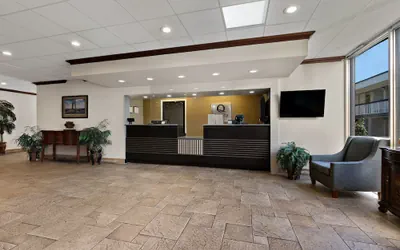 Photo 4 - Quality Inn Wayne - Fairfield Area