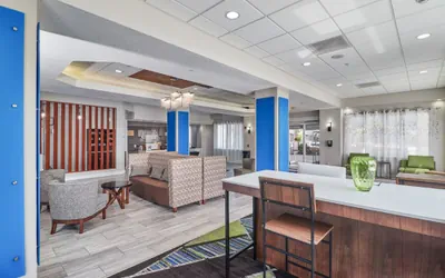 Holiday Inn Express Hotel & Suites Clearwater/Us 19 N by IHG