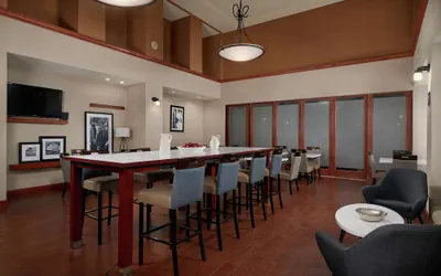 Photo 3 - Hampton Inn & Suites Phoenix-Surprise