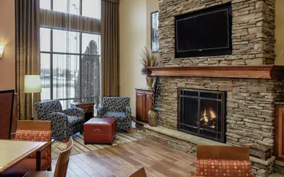 Photo 4 - Hampton Inn & Suites Youngstown-Canfield