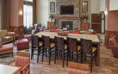 Photo 3 - Hampton Inn & Suites Youngstown-Canfield