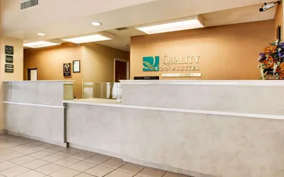Photo 4 - Quality Inn &  Suites Hattiesburg North