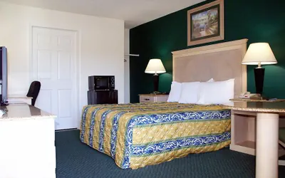 Photo 4 - Empire Inn & Suites Atlantic City Absecon