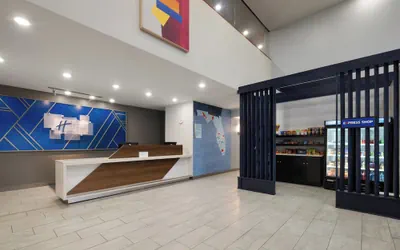 Photo 5 - Holiday Inn Express & Suites Sebring by IHG