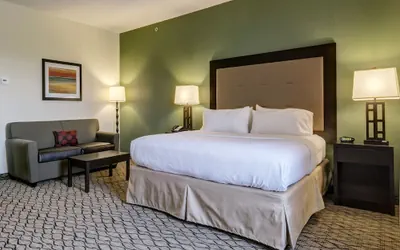 Photo 3 - Holiday Inn Poplar Bluff by IHG
