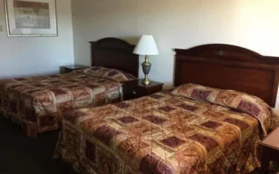 Photo 2 - Summer Wind Budget Motel