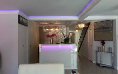 Photo 3 - Hollywood VIP Hotel