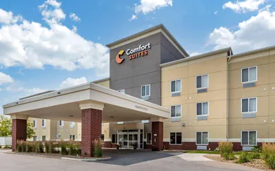 Photo 2 - Comfort Suites Coralville I-80