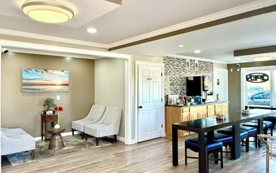 Photo 3 - Americas Best Value Inn Suites & Studios Blytheville by Sonesta