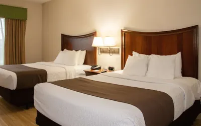 Photo 4 - Best Western I-5 Inn & Suites
