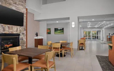 Photo 3 - Hampton Inn & Suites Clinton - I-26