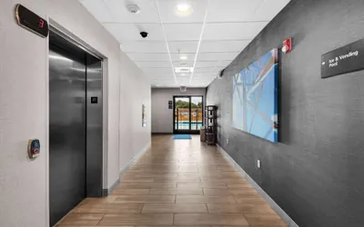 Photo 4 - Hampton Inn & Suites Pensacola I-10 N at Univ. Town Plaza
