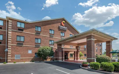 Photo 2 - Comfort Inn & Suites Lawrenceburg