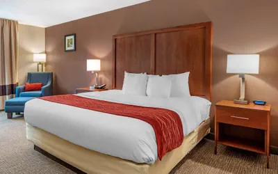 Photo 5 - Comfort Inn & Suites Lawrenceburg