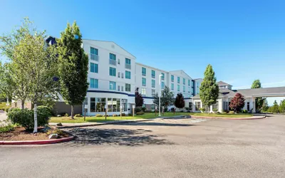 Photo 2 - Hilton Garden Inn Seattle North/Everett