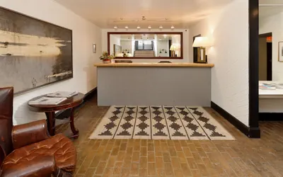 Photo 2 - Independence Square Lodge by Frias