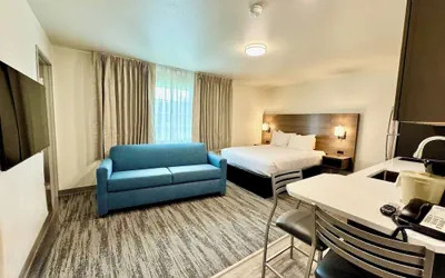 Photo 3 - Alaska's Select Inn Wasilla