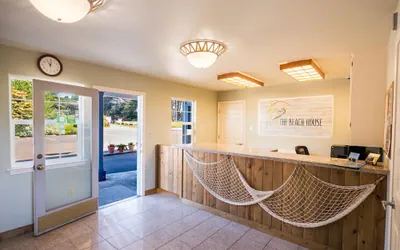 Photo 3 - The Beach House Inn