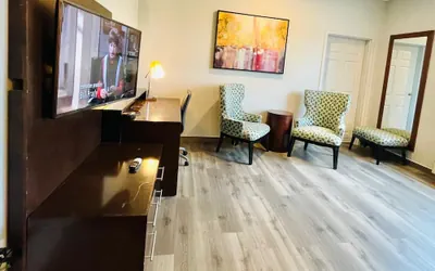Photo 4 - Americas Best Value Inn La Porte