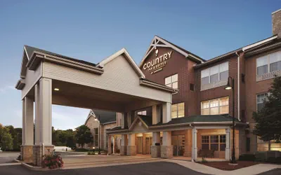Photo 2 - Country Inn & Suites by Radisson, Madison Southwest, WI