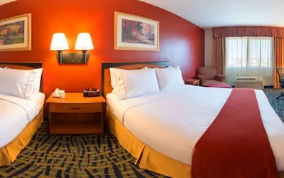 Photo 3 - Holiday Inn Express & Suites Alamosa by IHG