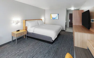 Photo 3 - Holiday Inn Express & Suites Lonoke by IHG