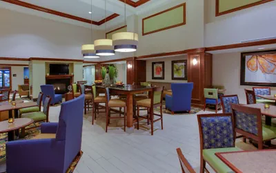 Photo 5 - Hampton Inn & Suites Fredericksburg South