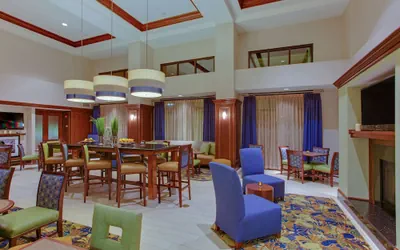 Photo 4 - Hampton Inn & Suites Fredericksburg South